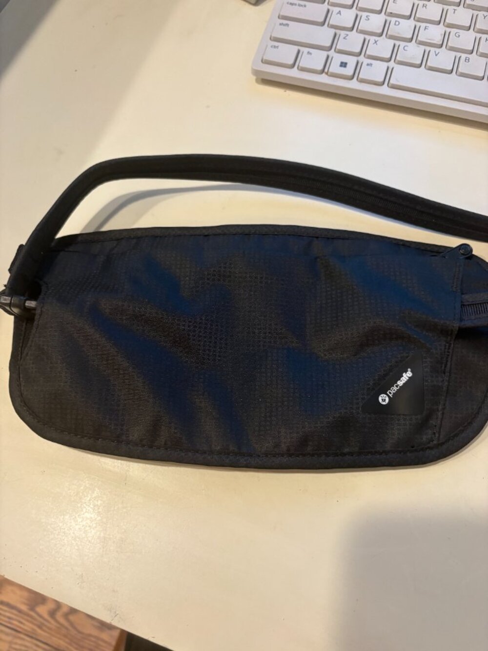 PacSafe bag - Picture 2 of 2